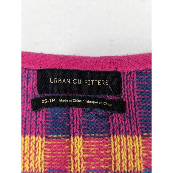 URBAN OUTFITTERS Teagan Distressed Cropped Sweater Festival Beach Size XS - Picture 7 of 8